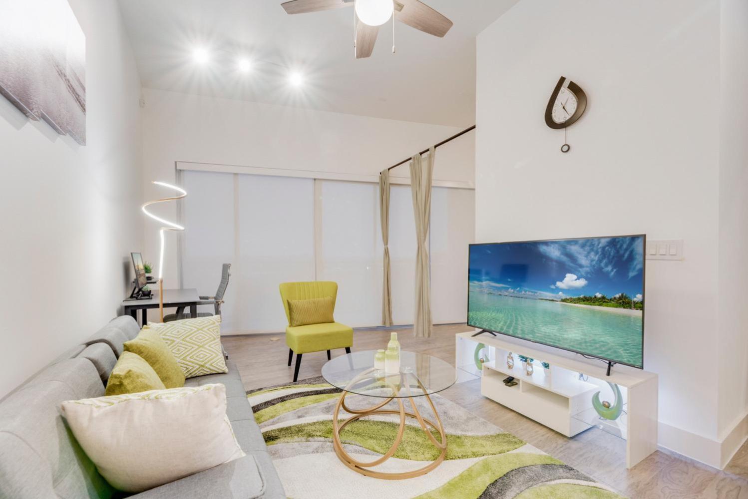 Snappy Loft Style 2Br I Gym I Parking I Workspace Dallas Eksteriør billede
