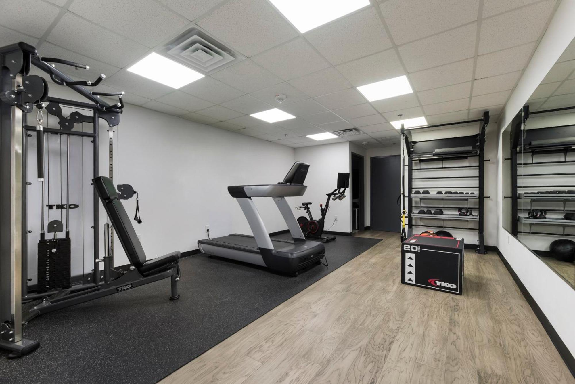 Snappy Loft Style 2Br I Gym I Parking I Workspace Dallas Eksteriør billede